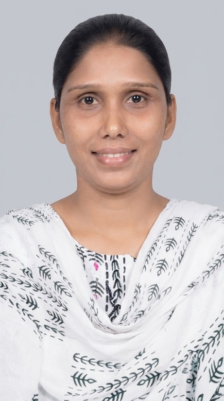 Reshma Hussaini - Full time Cleaner and Patient Care and Elderly Care and Baby Sitter in Kalyan in Thane
